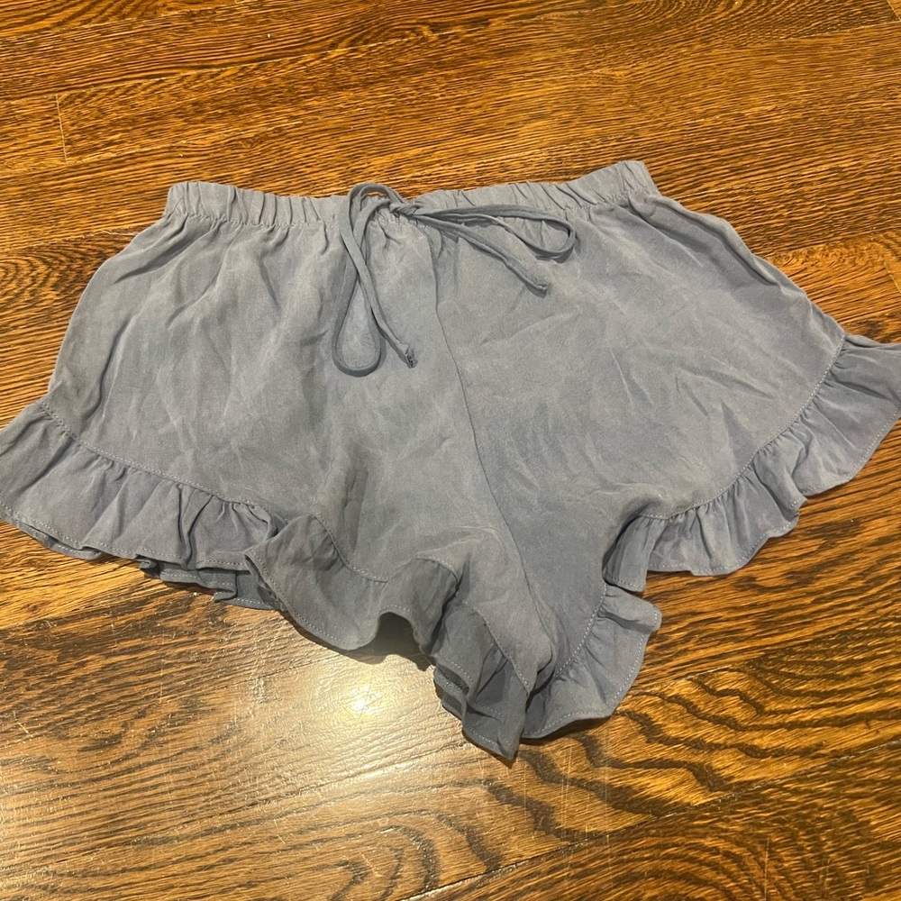 Ruffle blue shorts
